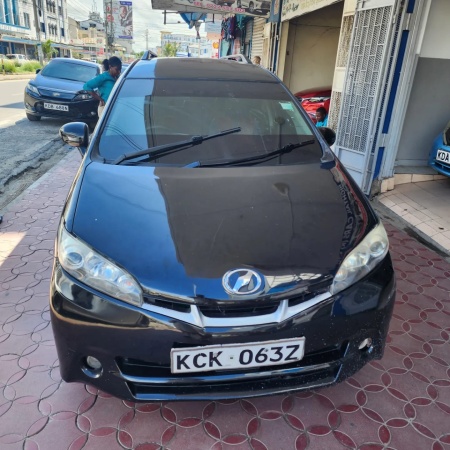 Toyota Wish  Ksh.970,000