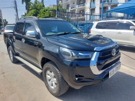 Toyota Hilux  Ksh.2,800,000