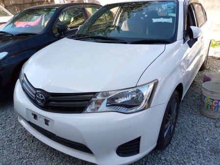 2015 Toyota Axio 