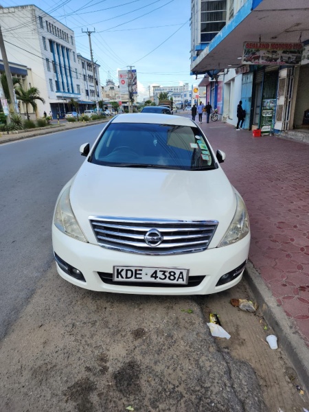 Nissan Teana  Ksh.1,150,000