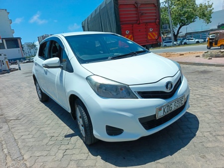 Toyota Vitz  Ksh.840,000